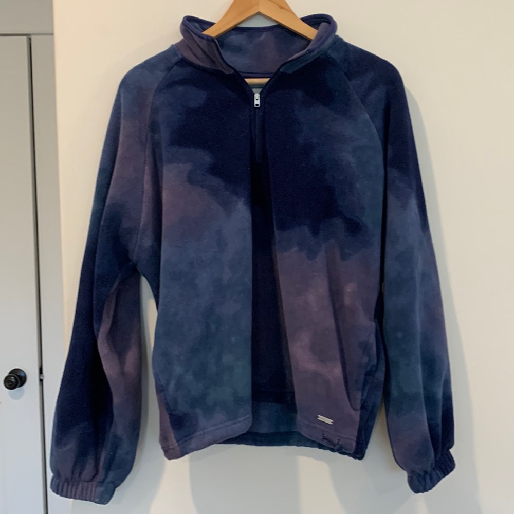 Quarter zip pullover